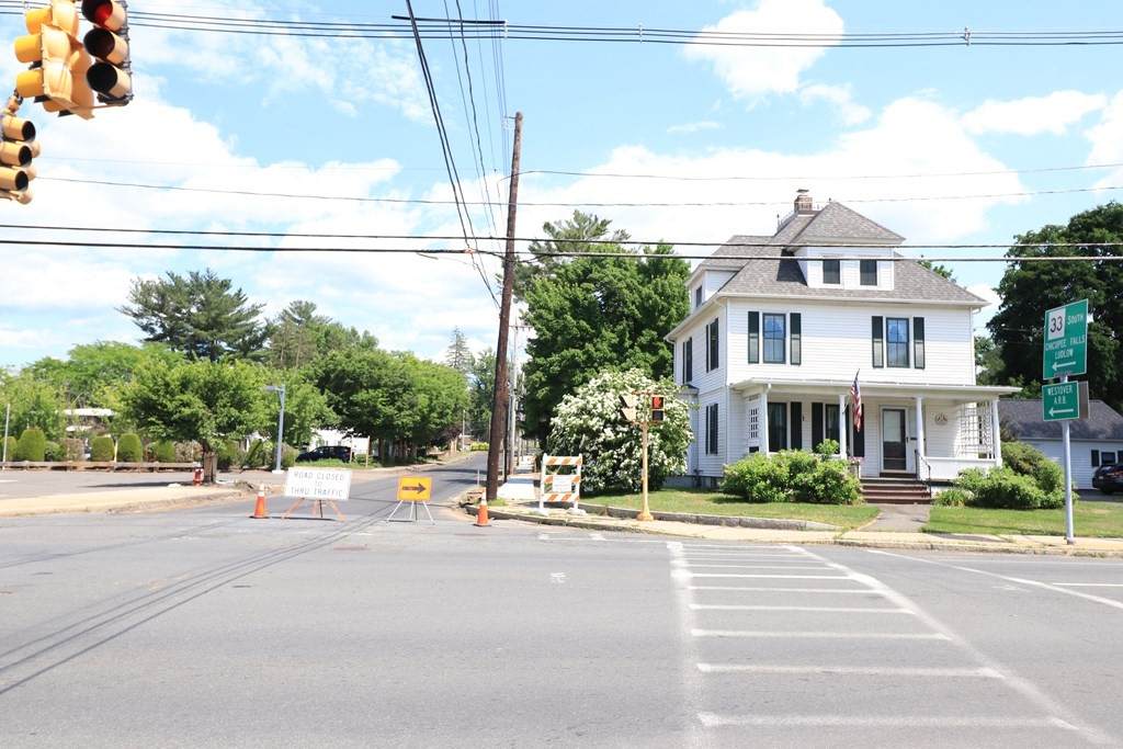 465 Newton St. - Photo 1