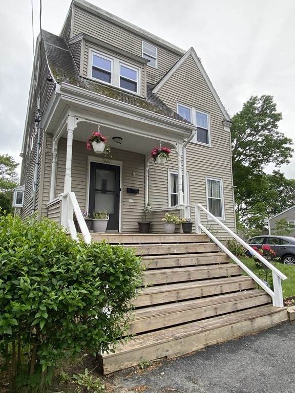307 Field St - Photo 1