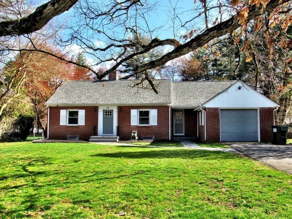 632 Springfield St - Photo 1