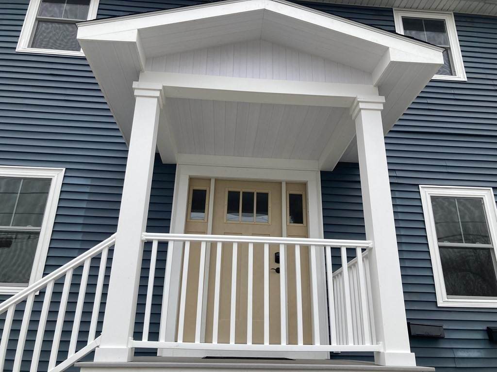 60 Ashland St - Photo 1
