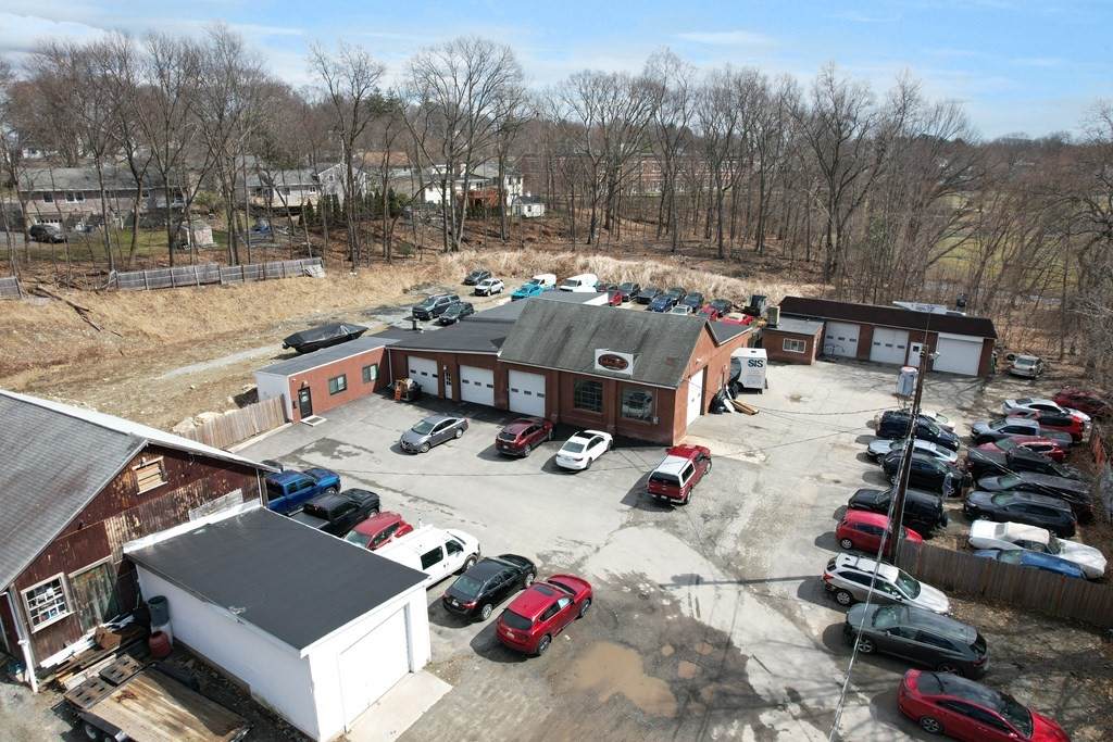 111R Salem Street - Photo 1