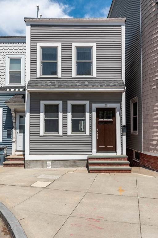 32 Emerson St - Photo 1