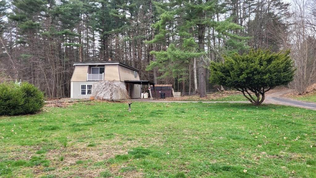 213 Amherst St - Photo 1