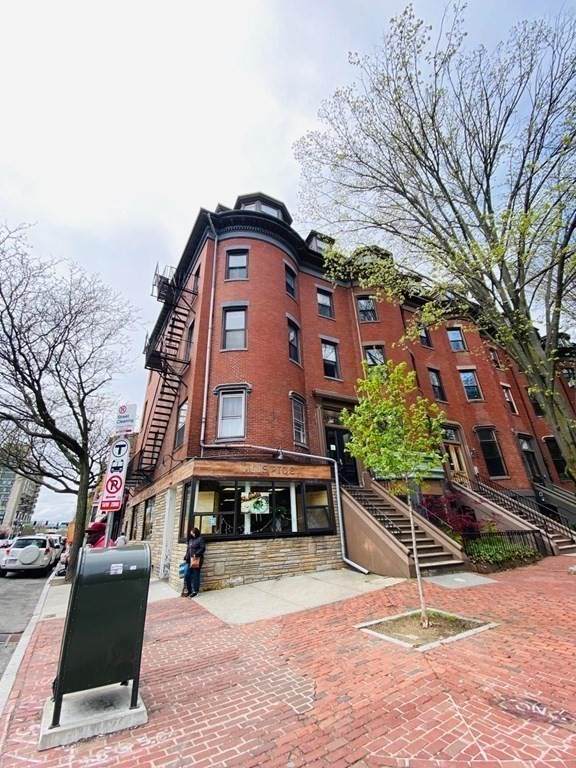 41 Worcester Sq - Photo 1