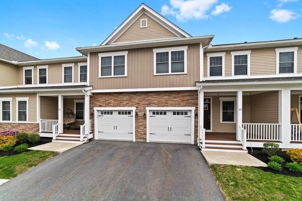 100 Baldwin Ave - Photo 1