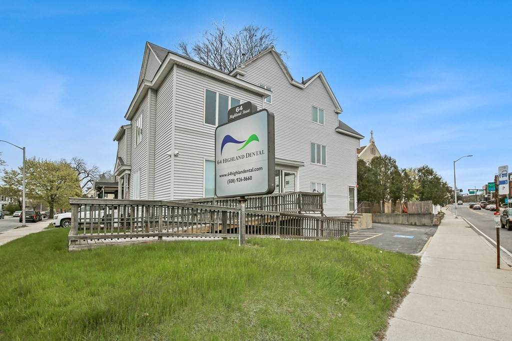 4 Dean St - Photo 1