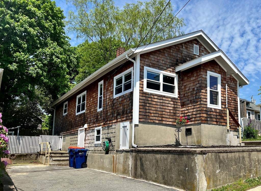 22 Hedge St. - Photo 1