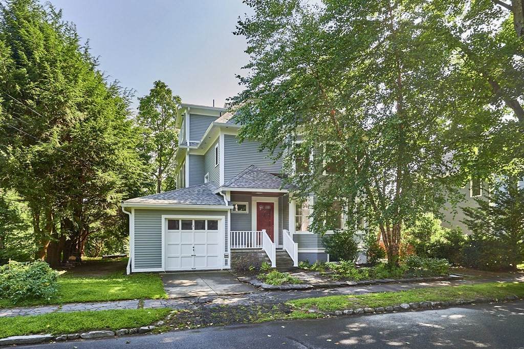36 Ward Ave. - Photo 1