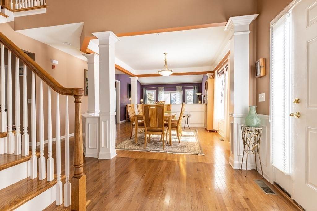 1 Iris Ct - Photo 1