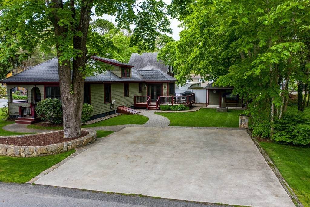 22 Bay View Ave - Photo 1