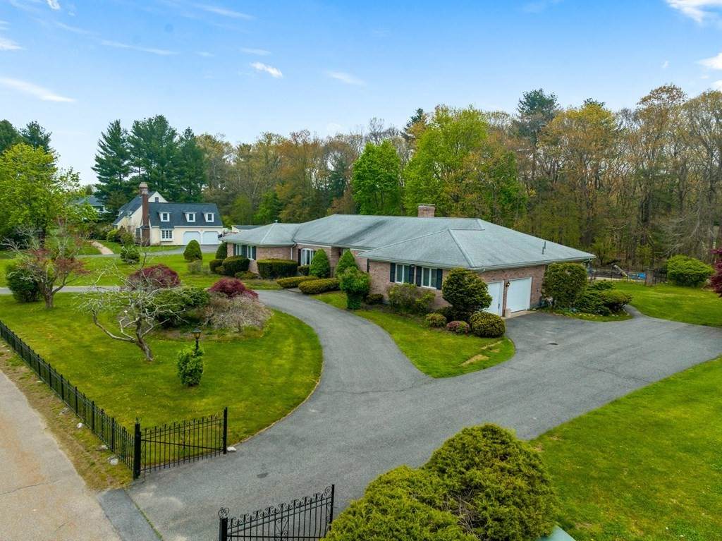142 Buckskin Drive - Photo 1