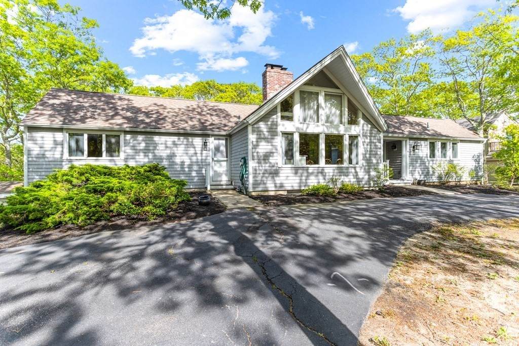 60 Troon Way - Photo 1