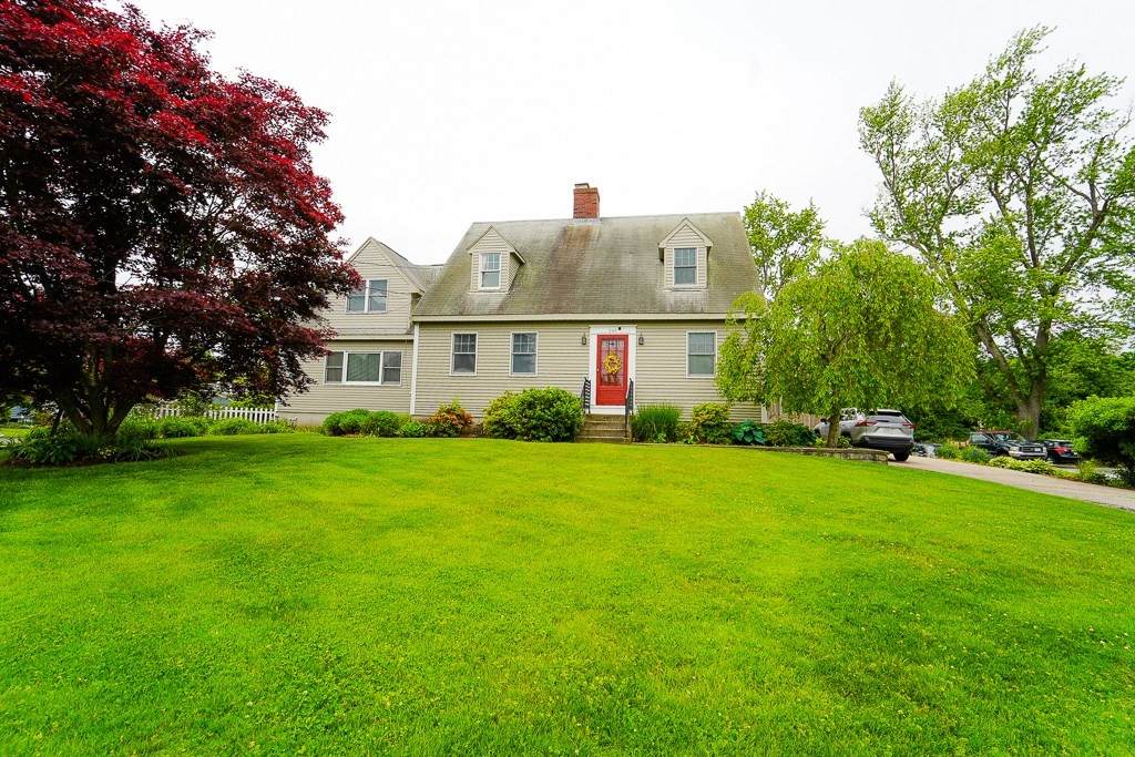 240 Walnut St - Photo 1