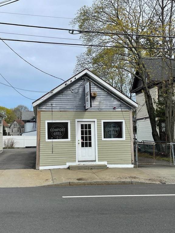 830 Washington St - Photo 1