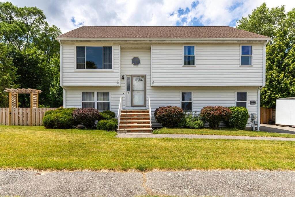 1 Cosmos Dr - Photo 1