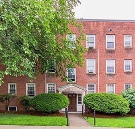 19 Englewood - Photo 1