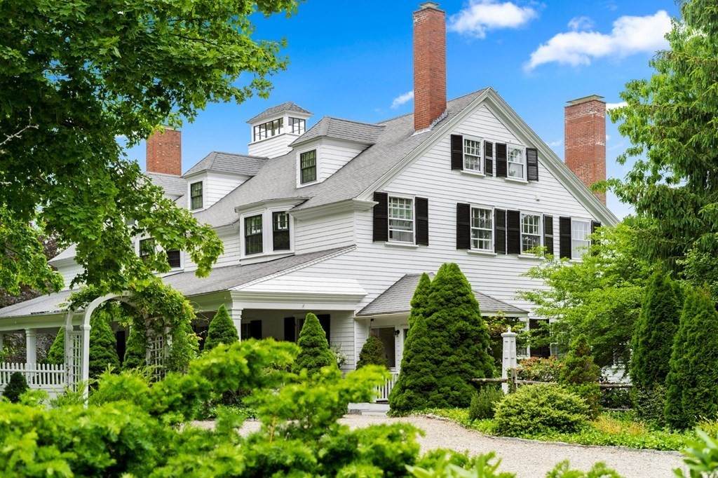 135 Bridge Street - Photo 1