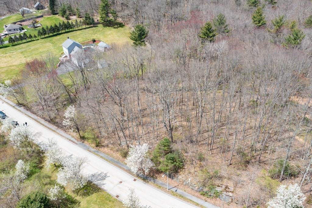 3 Stone Creek Cir - Photo 1
