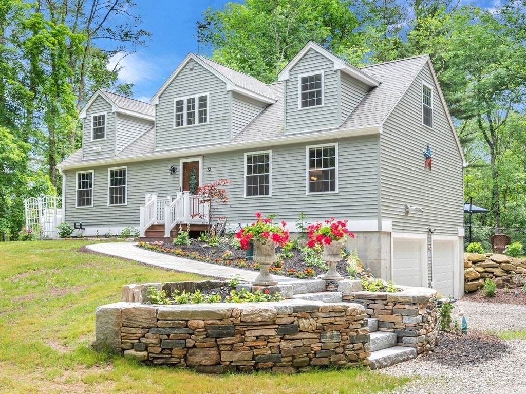 72 Ashford Road - Photo 1