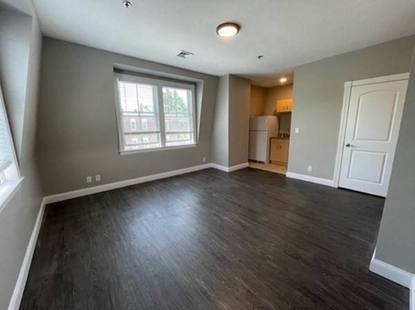65 Elm St - Photo 1