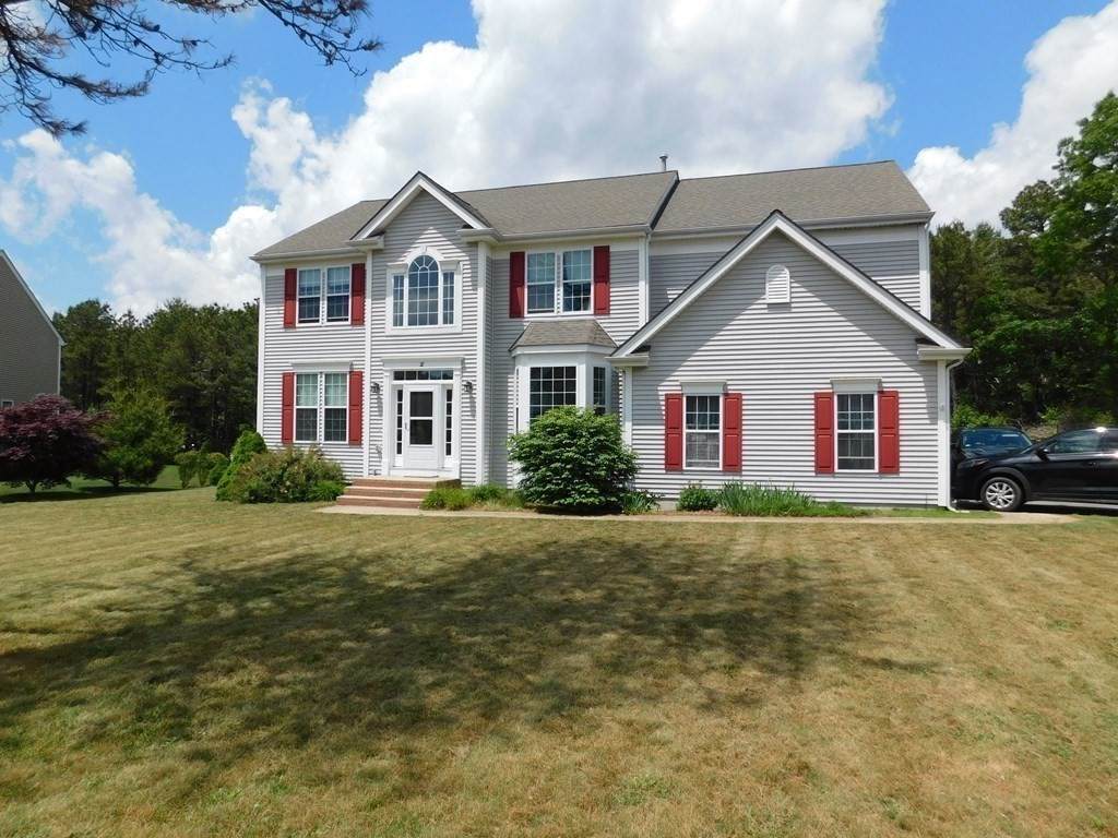 32 Beatrice Ave - Photo 1