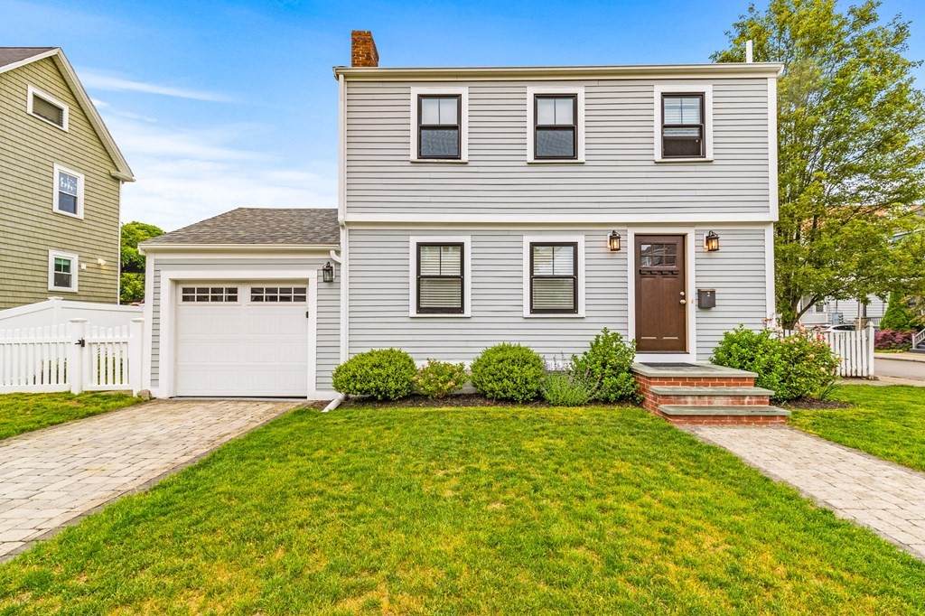 2 Shenandoah St - Photo 1