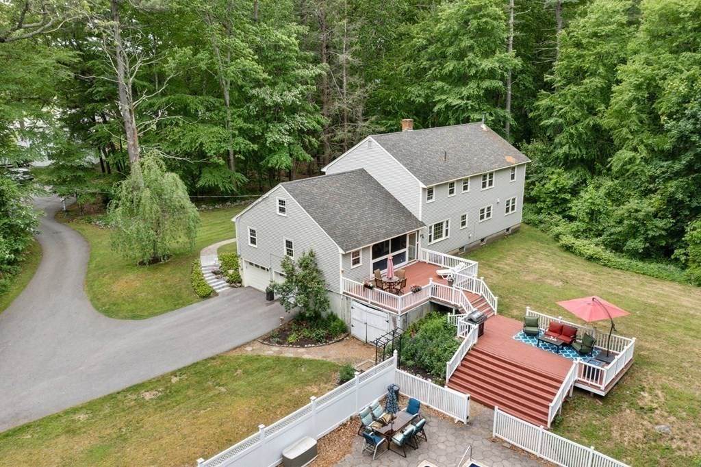 18 Meadowfox Road - Photo 1