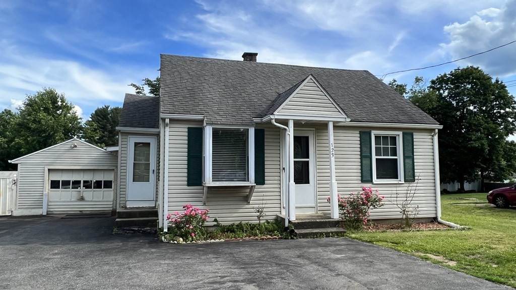 123 Feeding Hills Rd - Photo 1