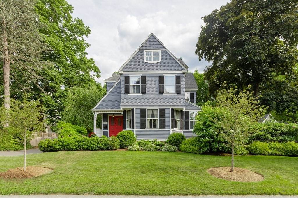 349 Main St - Photo 1