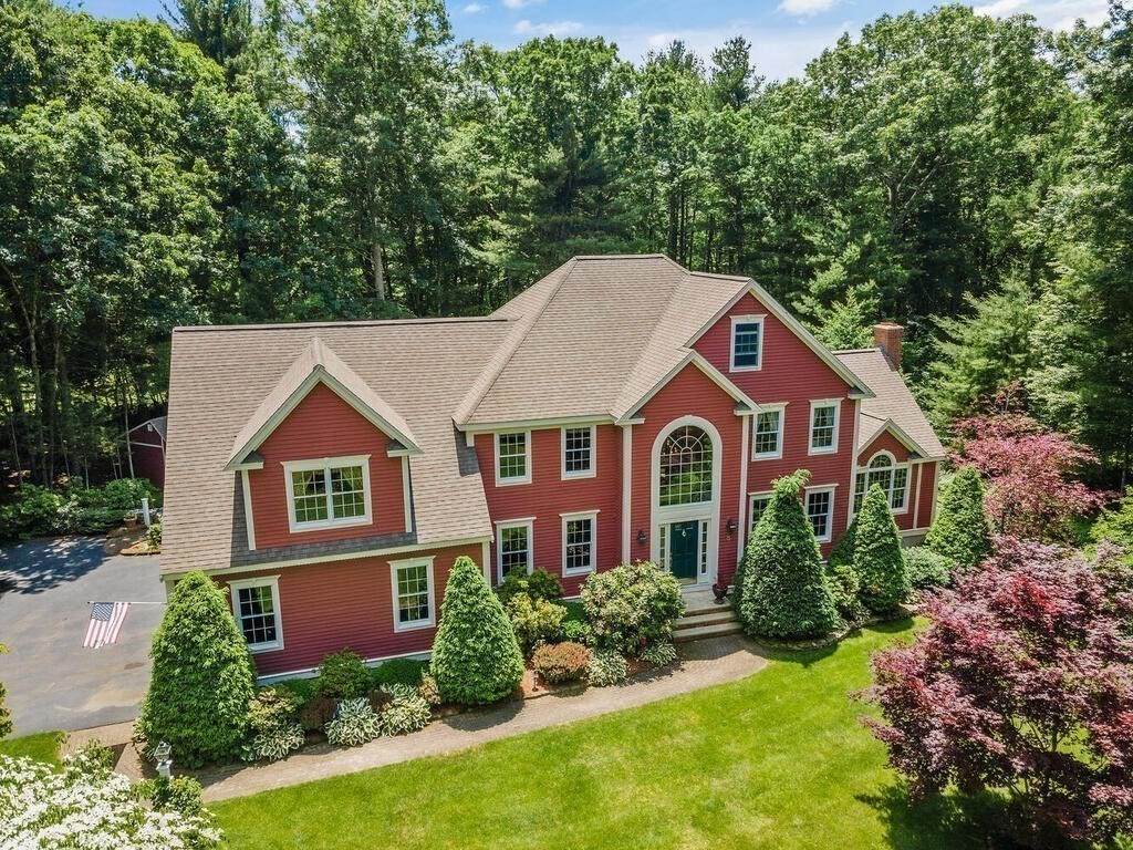 8 Catalpa Ln - Photo 1