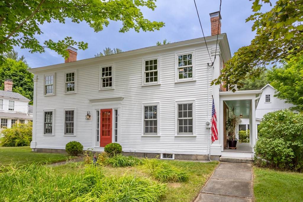 11 Turnpike Rd - Photo 1
