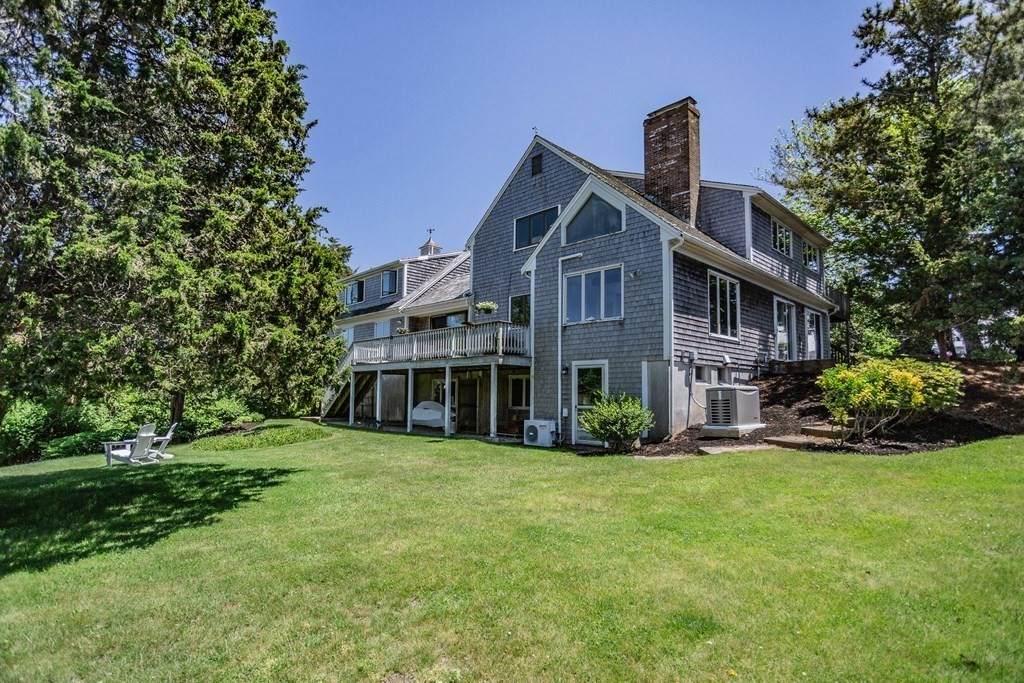 50 Chase St - Photo 1