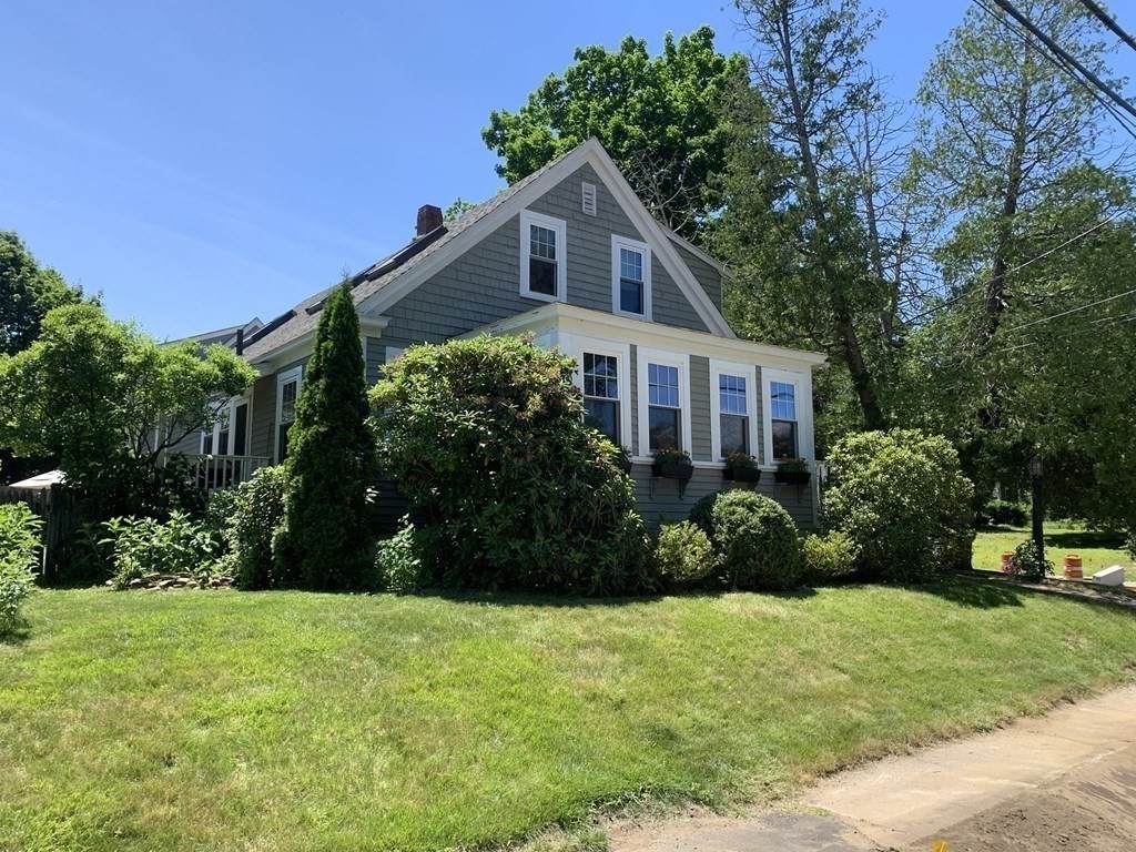 9 Ferry Rd - Photo 1