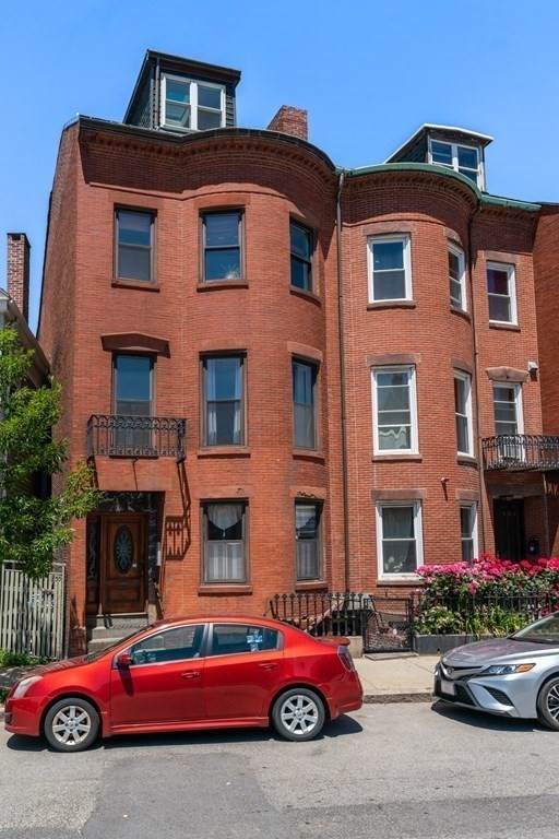 153 Dorchester St - Photo 1