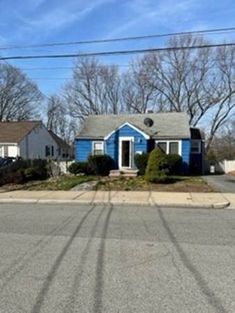 109 Bateman St - Photo 1