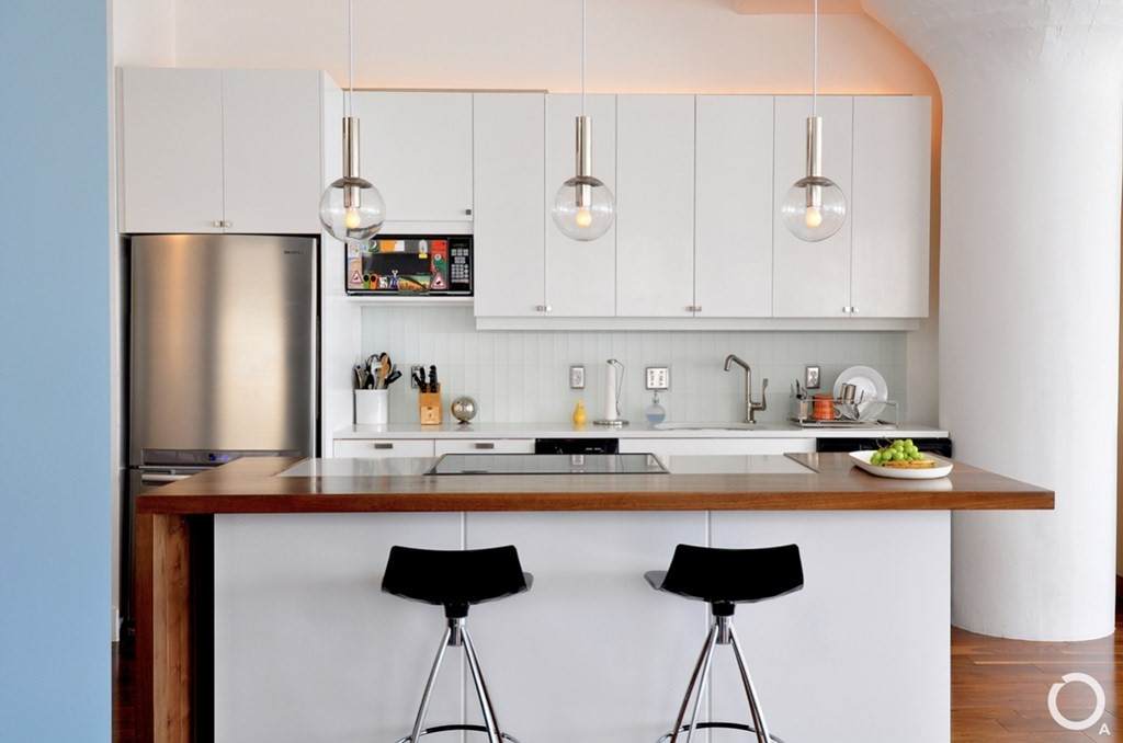 210 Lincoln Street - Photo 1