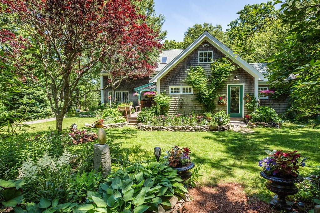 6 Little Pond Rd - Photo 1
