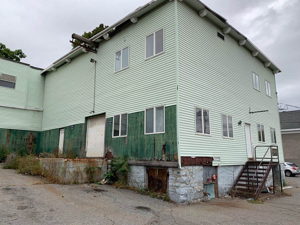 545 Broadway - Photo 1