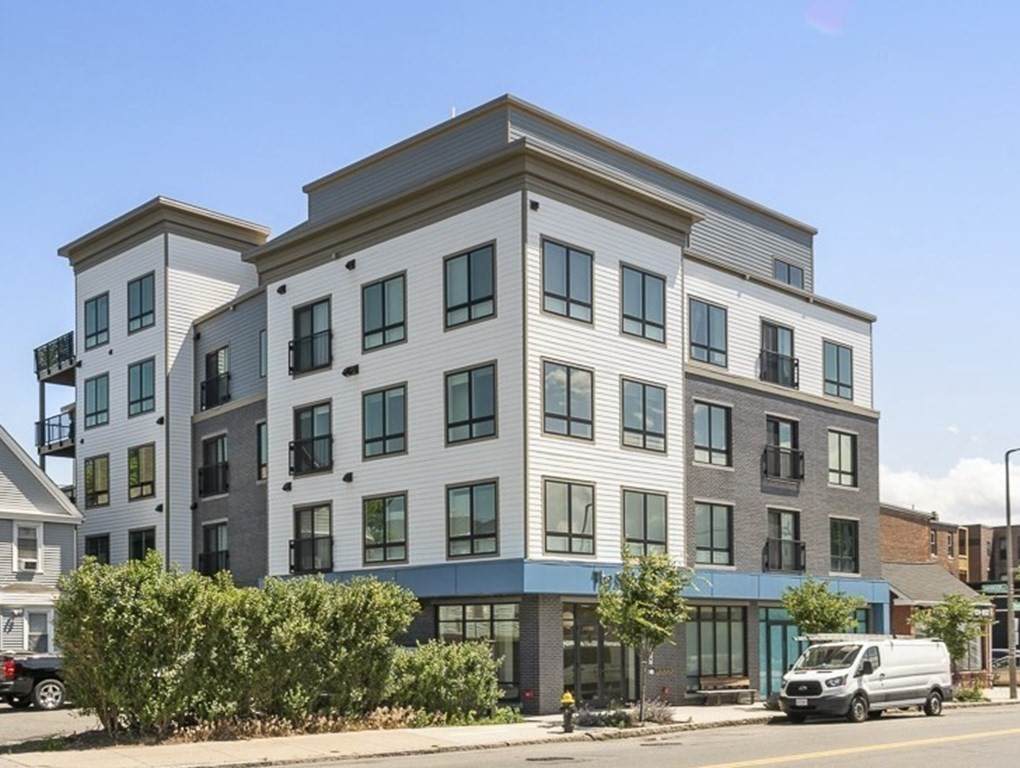 214 Market St - Photo 1