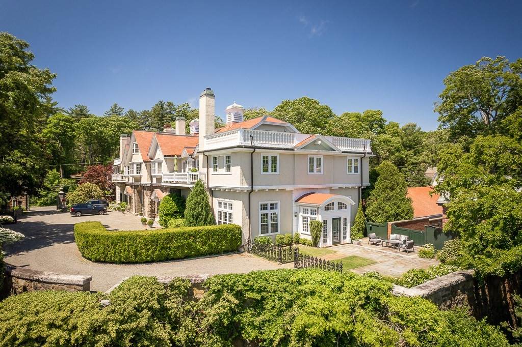 11 Thissell St - Photo 1