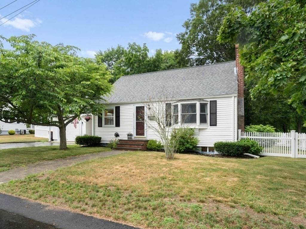 144 Donnellan Cir - Photo 1