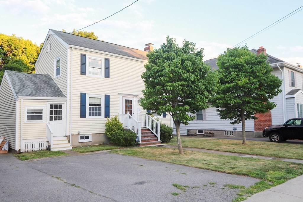 12 Connell St - Photo 1