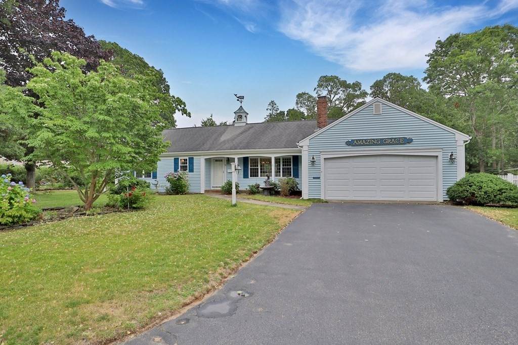 51 Lily Pond Dr - Photo 1