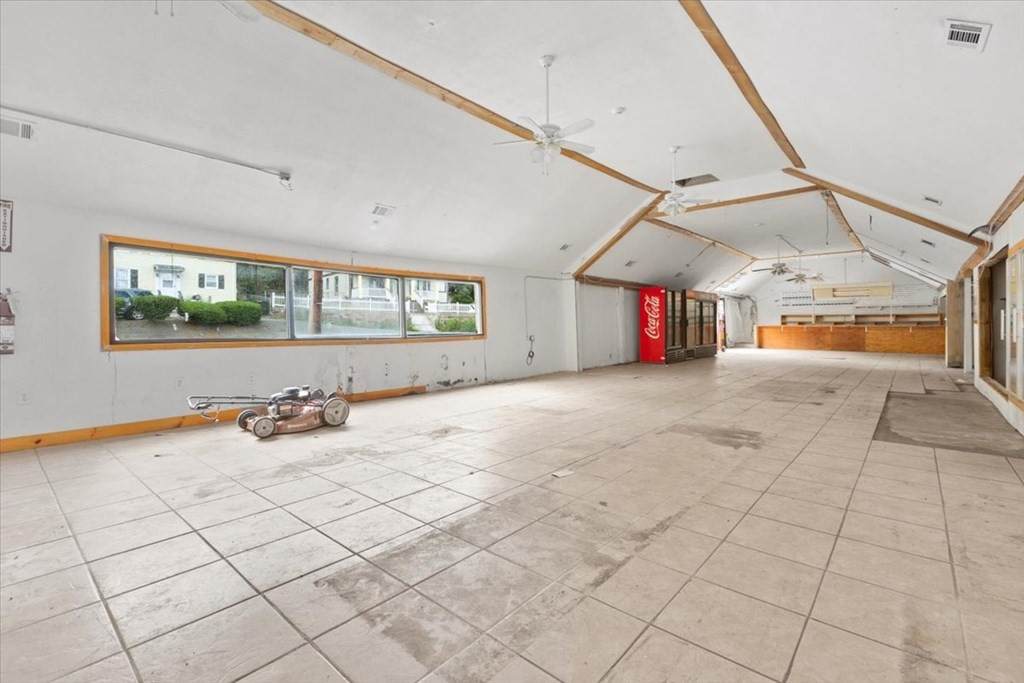206 Lincoln Ave - Photo 1