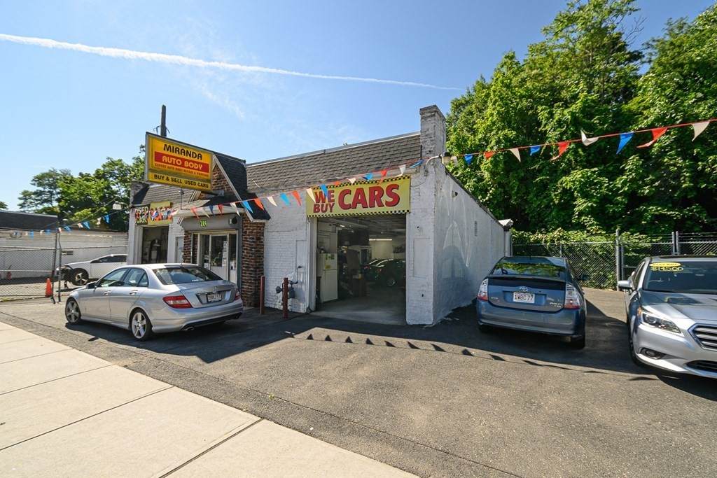 289-291 Mill St - Photo 1