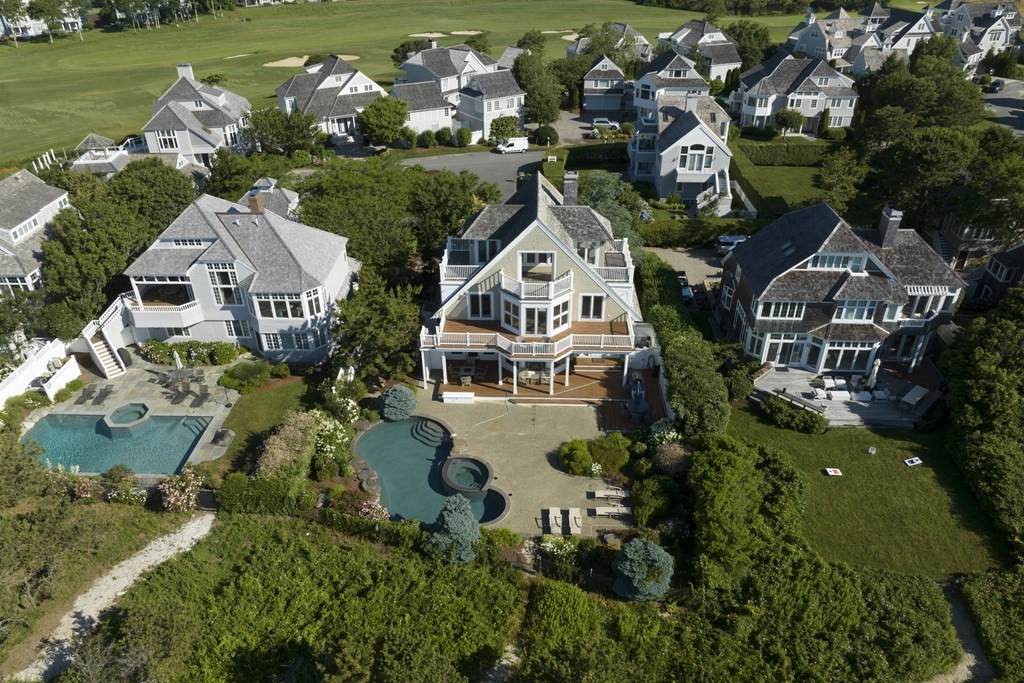 126 Shore Dr West - Photo 1