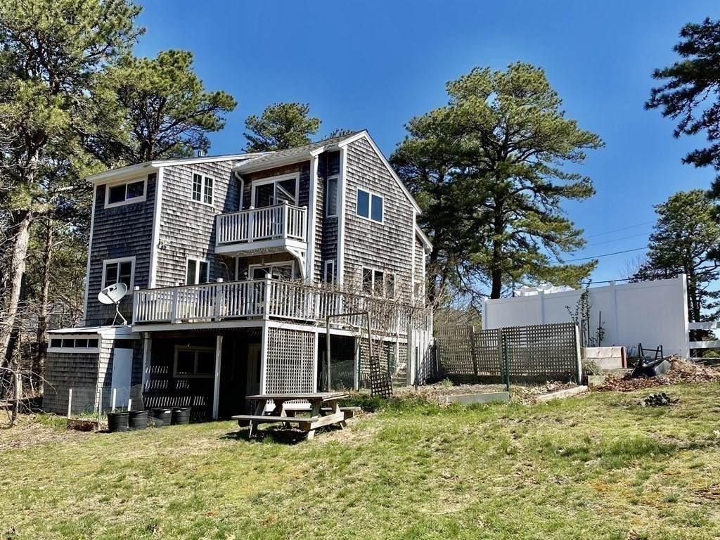 75 Summit St - Photo 1
