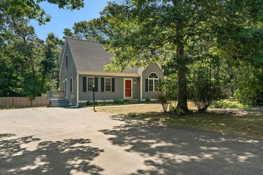 115 Regis Road - Photo 1