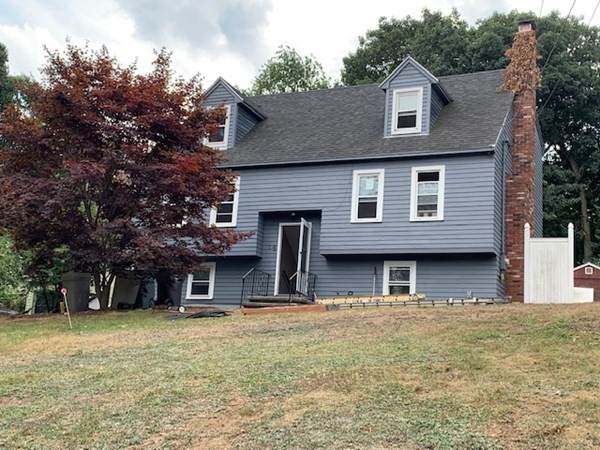 18 Juneau Ave - Photo 1