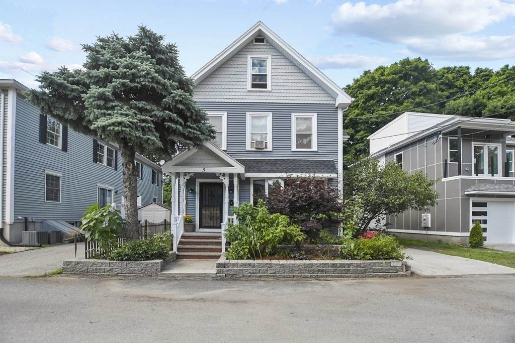 5 Lauriat Place - Photo 1